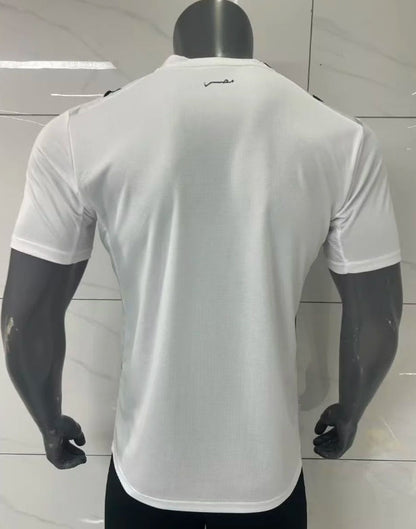 Ägyptische Fußballnationalmannschaft Trikot für die WM 2026
