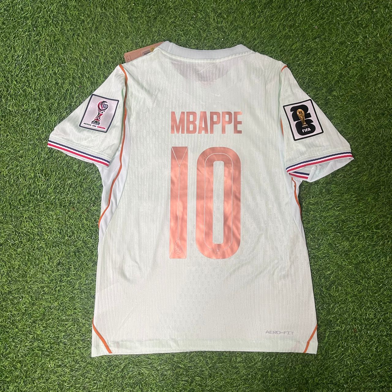 Frankreich Nationalmannschaft Weltmeisterschaft 2026 Kylian Mbappé Auswärts-Fußballtrikot