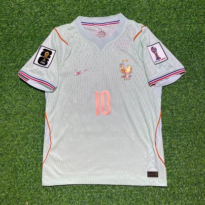 Frankreich Nationalmannschaft Weltmeisterschaft 2026 Kylian Mbappé Auswärts-Fußballtrikot