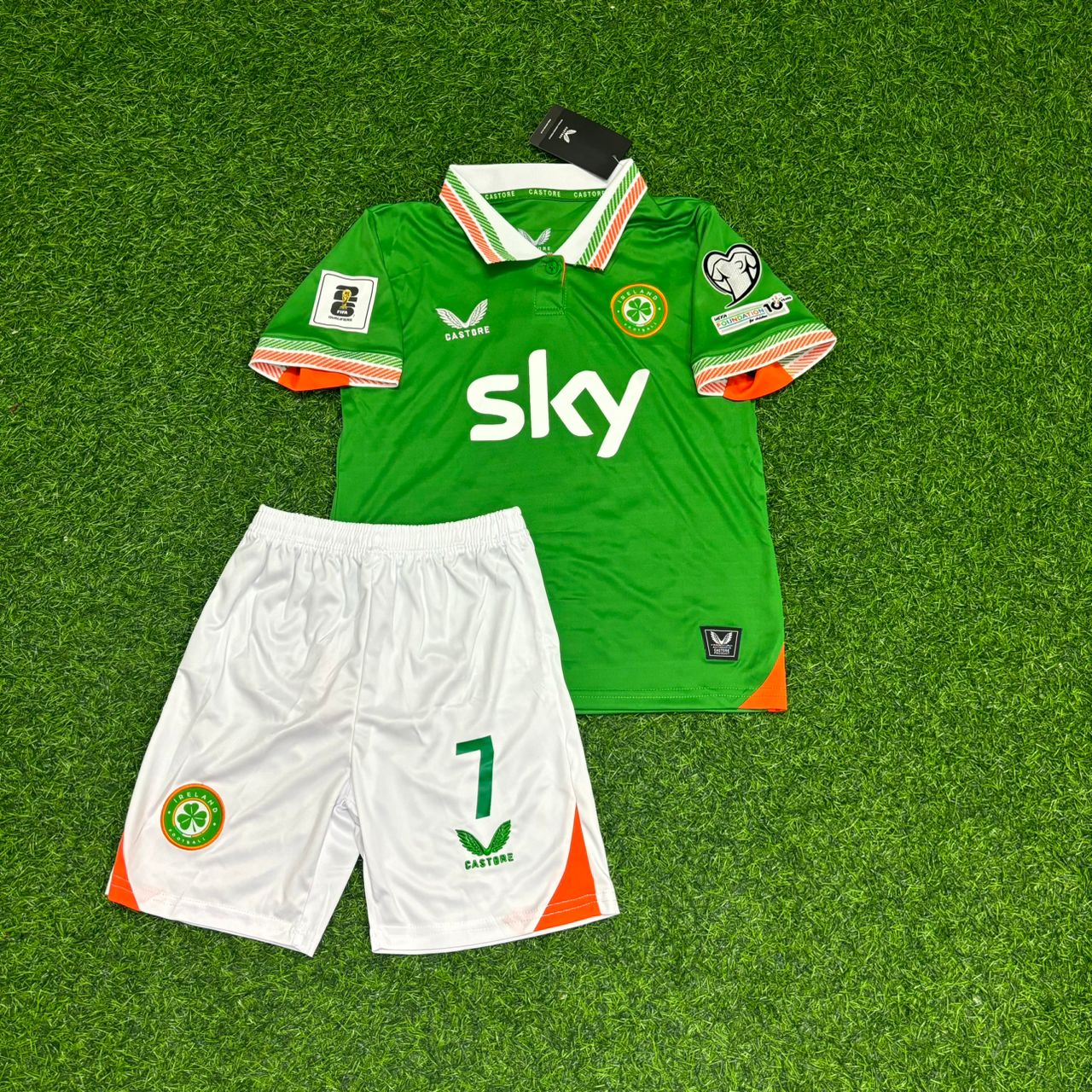 Ireland National Team World Cup 2026 Troy Parrott Children Green Football Soccer Kit Jersey