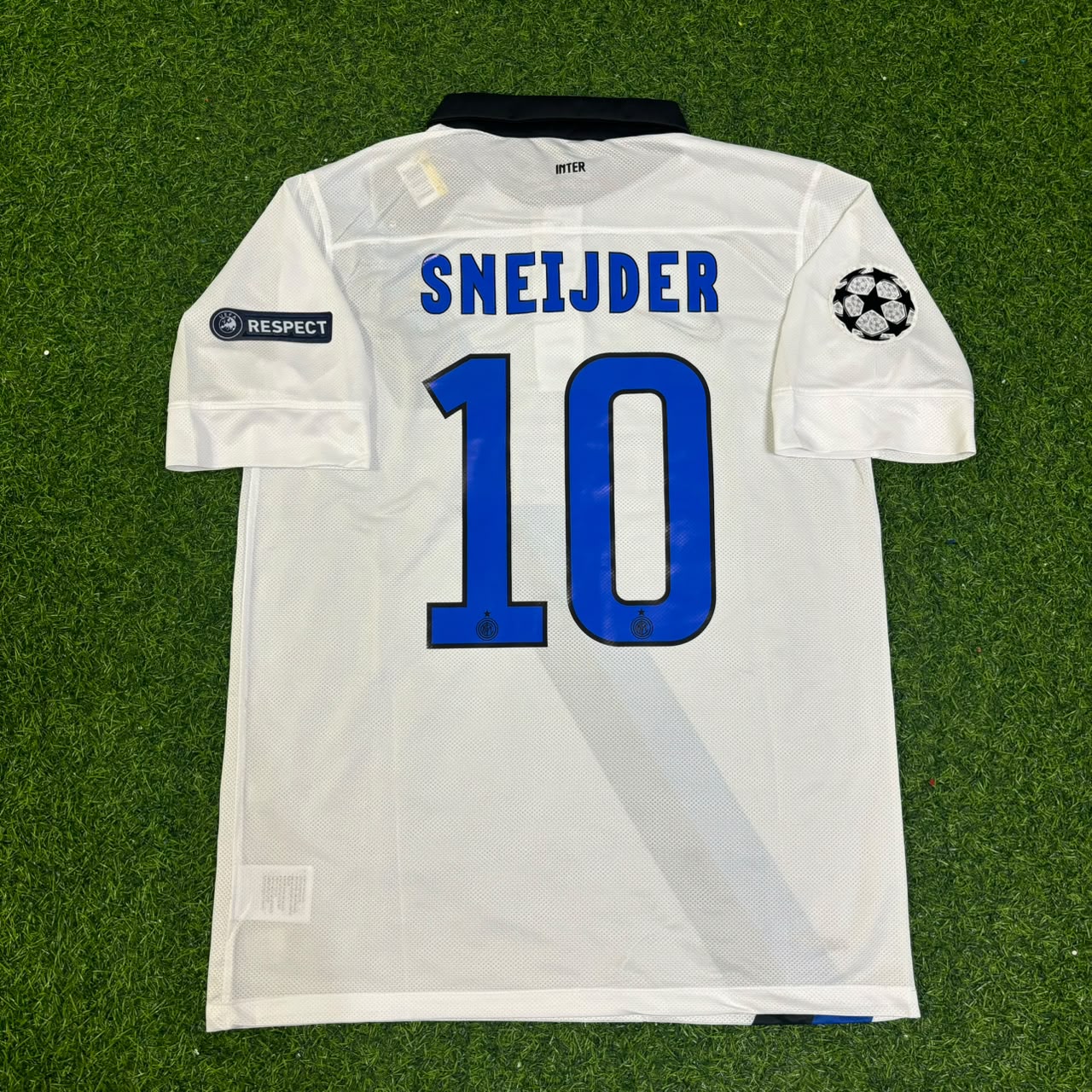 Wesley Sneijder - Inter 2011/2012 White Away Football Jersey