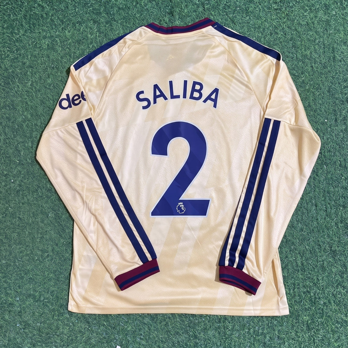 William Saliba #2 Arsenal 2026 /2027 Third Long Sleeve Football Jersey