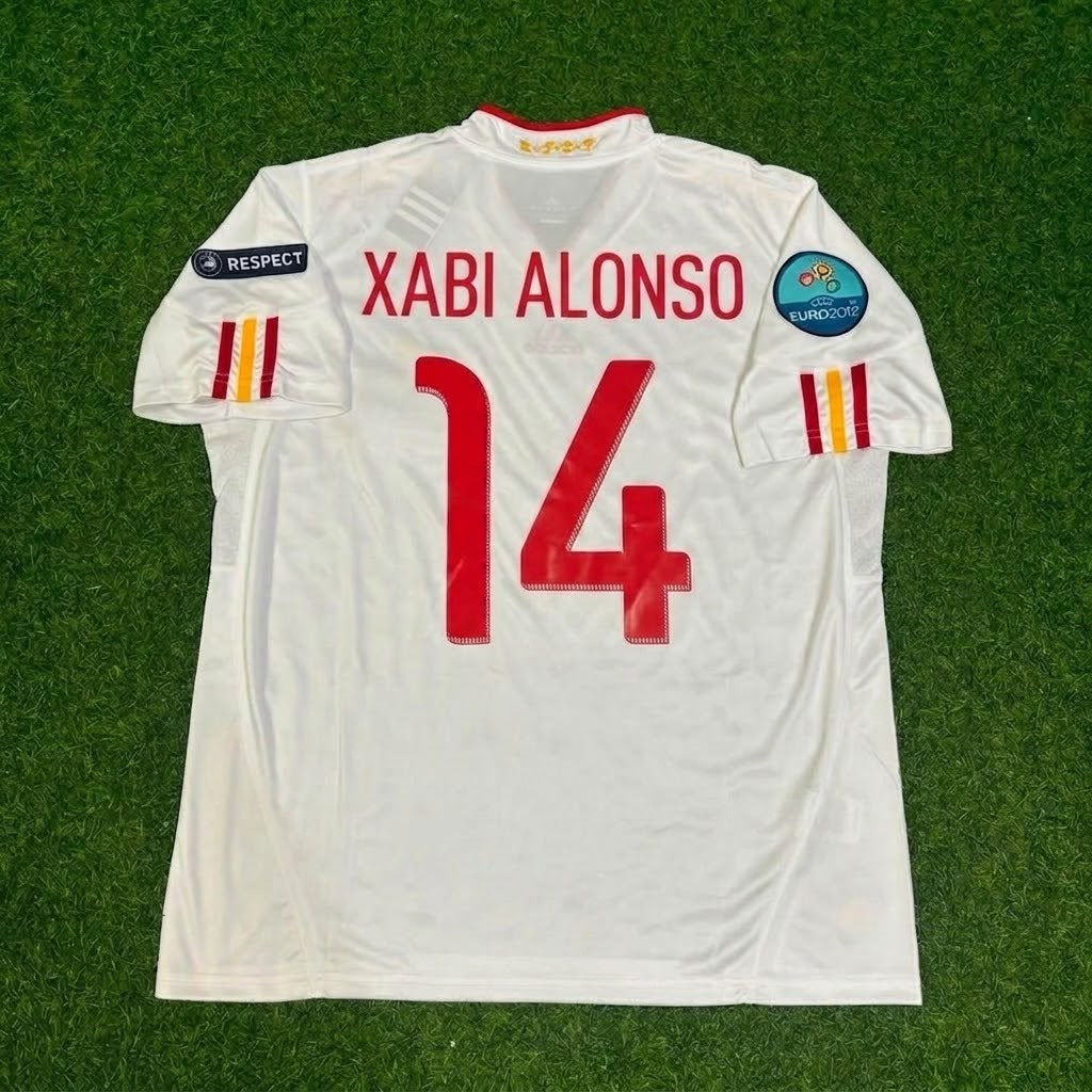 Xabi Alonso Spain EURO 2012 Final Retro Football Jersey