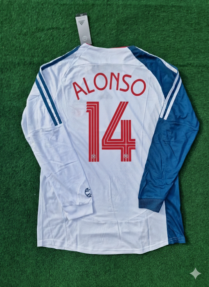 Xabi Alonso Liverpool 2007 White Blue Long Sleeve Retro Football Jersey