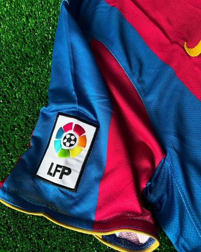 Xavi Hernandez Barcelona 2007 2008 Retro Football Jersey Kit