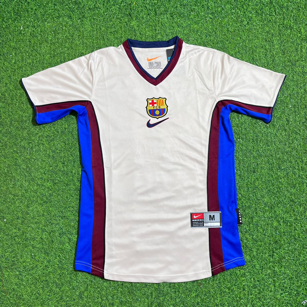 Xavi Barcelona 98/99 Retro Football Jersey Kit