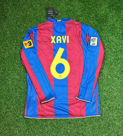 Xavi Hernandez Barcelona 2007 Retro Football Jersey Kit