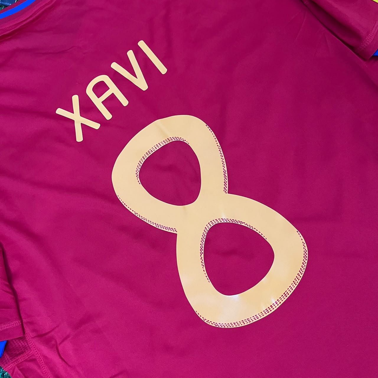 Spain World Cup 2010 Xavi Hernandez 8 Retro Football Jersey Kit