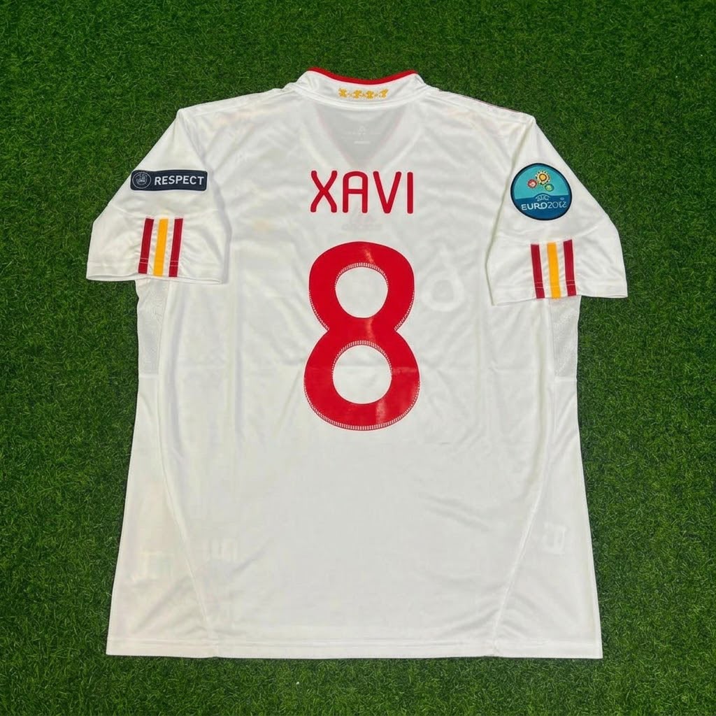 Xavi Hernandez Spain EURO 2012 Final Retro Football Jersey