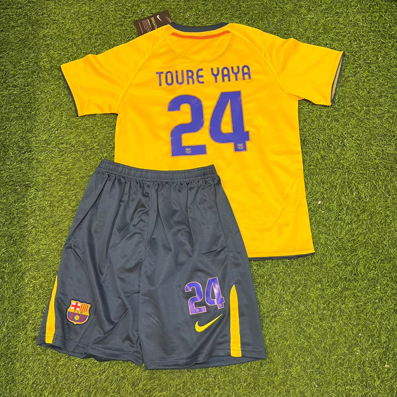 Yaya Touré Barcelona 2008-2009 Yellow Kids Retro Football Jersey Kit