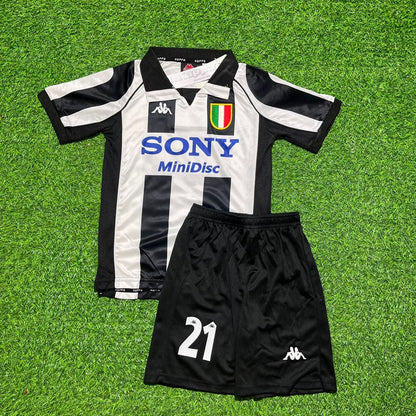 Zinedine Zidane #21 Juventus 1997 1998 Home Retro Kids Kit Jersey