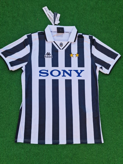 Zinedine Zidane Juventus 1996 1997 Retro Football Jersey Kit