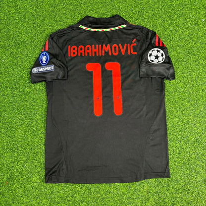 Zlatan Ibrahimović #11 AC Milan 2011 2012 Away Black Retro Football Jersey