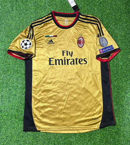 Zlatan Ibrahimović #11 AC Milan Gold Retro Football Jersey