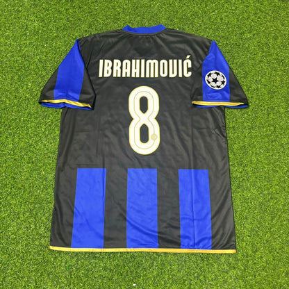Zlatan Ibrahimović #8 Inter Milan 2008/09 Retro Football Jersey Kit
