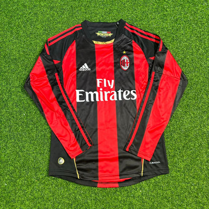 Ronaldinho Gaucho AC Milan 2010-2011 Home Log Sleeve Retro Football Jersey Kit
