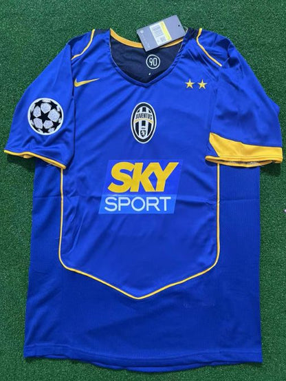 Zlatan Ibrahimovic Juventus 2004 - 2005 Retro Football Jersey Kit